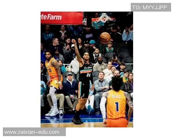 马刺球员米勒:比赛调整需更加果断,球队整体实力有待提升 马刺球员米勒:比赛调整需更加果断,球队整体实力有待提升